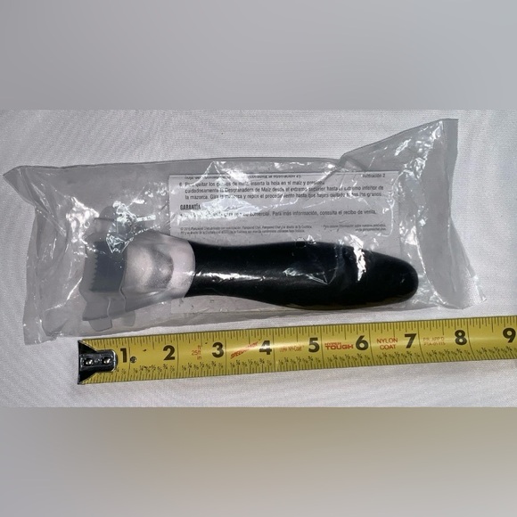 Pampered Chef Kernel Cutter Corn on the Cob Husker Tool NIP Stainless Steel - Picture 3 of 8